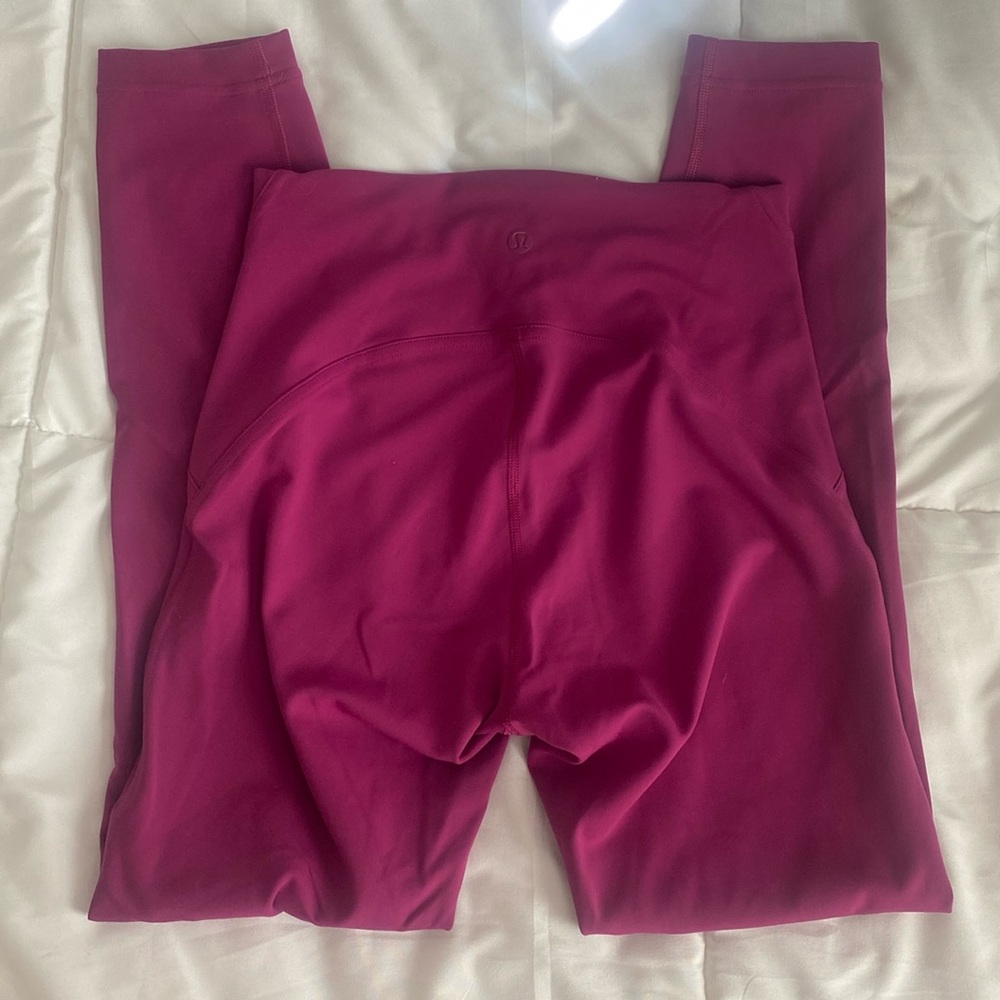 Lululemon Instills 25”